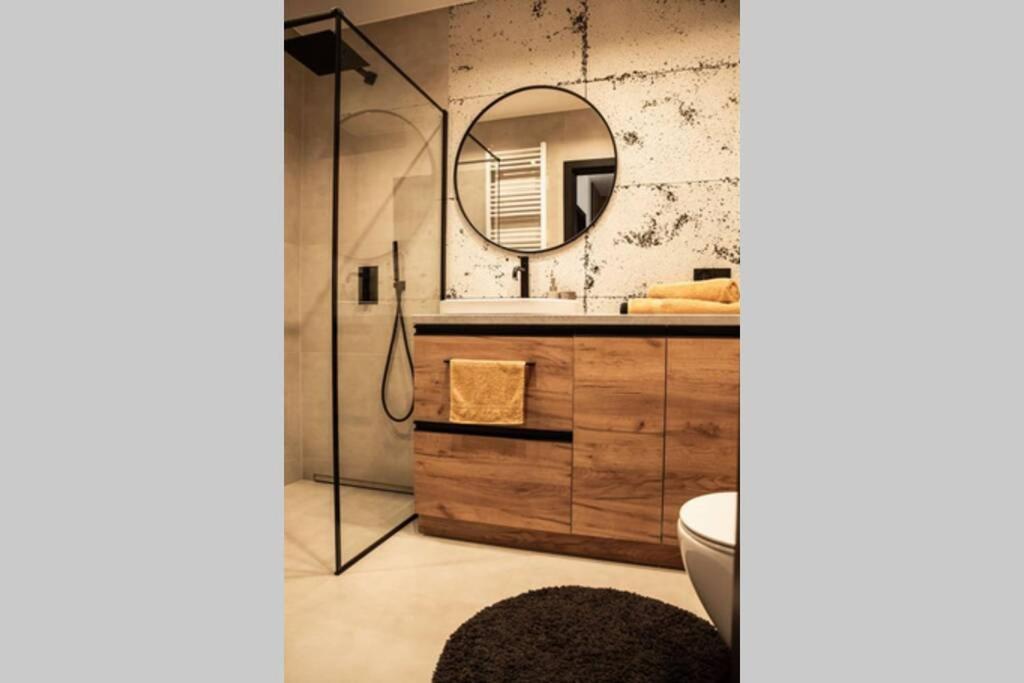 Apartament Twierdza Z Widokiem Na Jezioro Ostróda Exterior foto