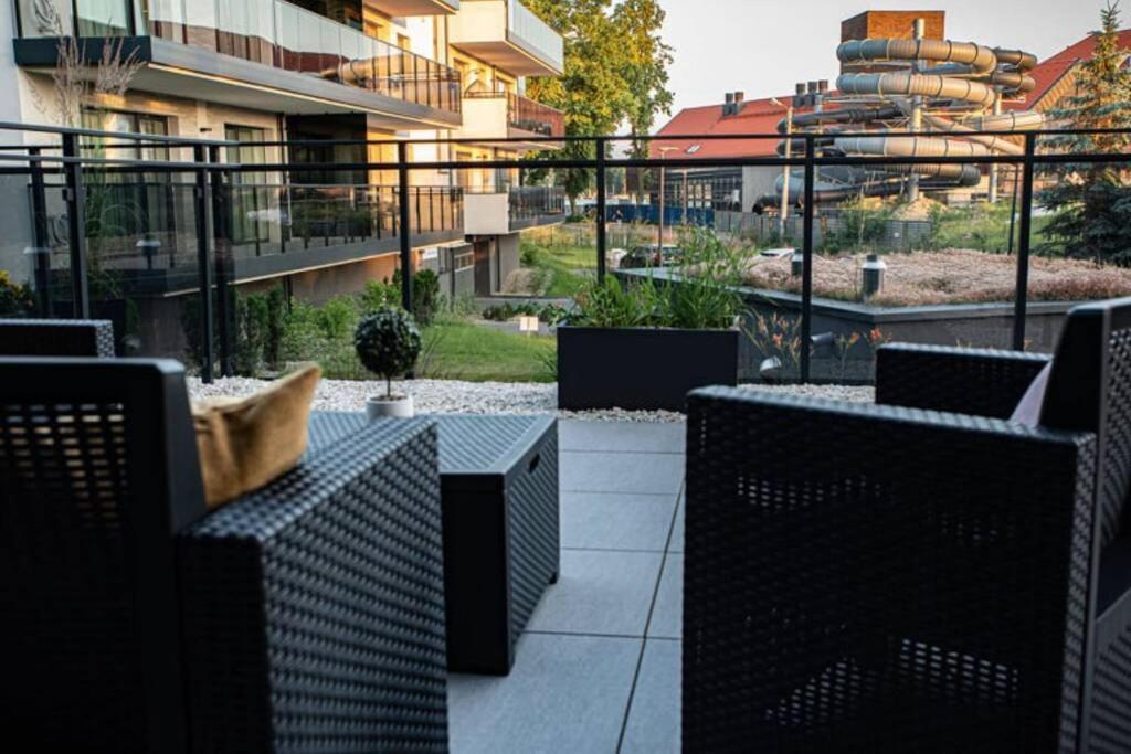 Apartament Twierdza Z Widokiem Na Jezioro Ostróda Exterior foto